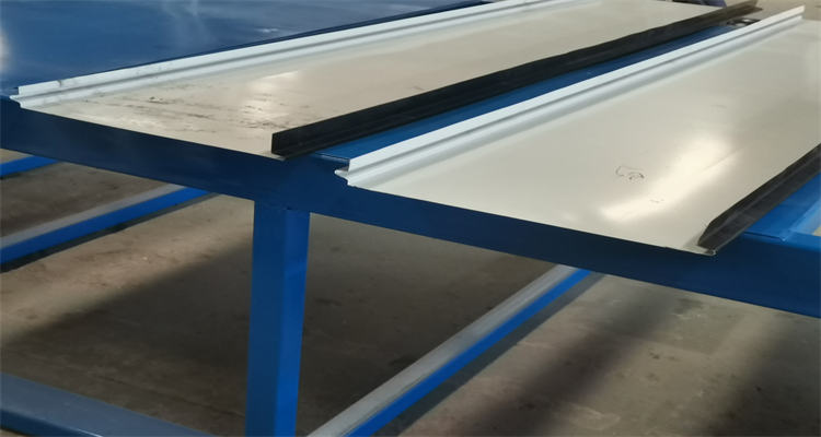 Metal Sheet Standing Seam Roof Roll Forming Machine